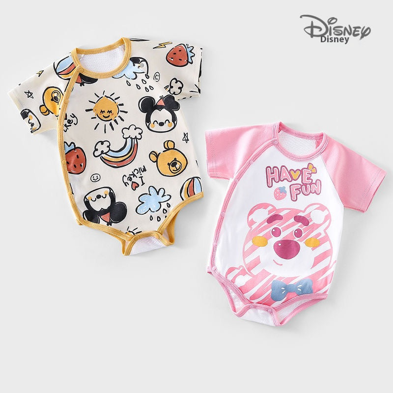 DISNEY Baby Swaddle Set 10