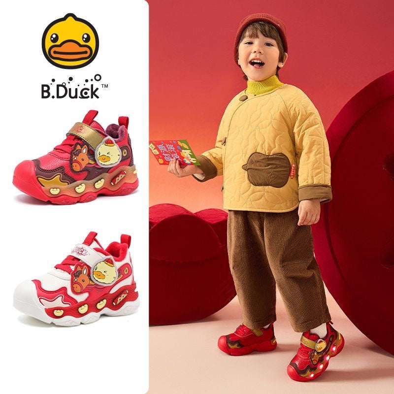 Bduck shoes Red and white comparison 